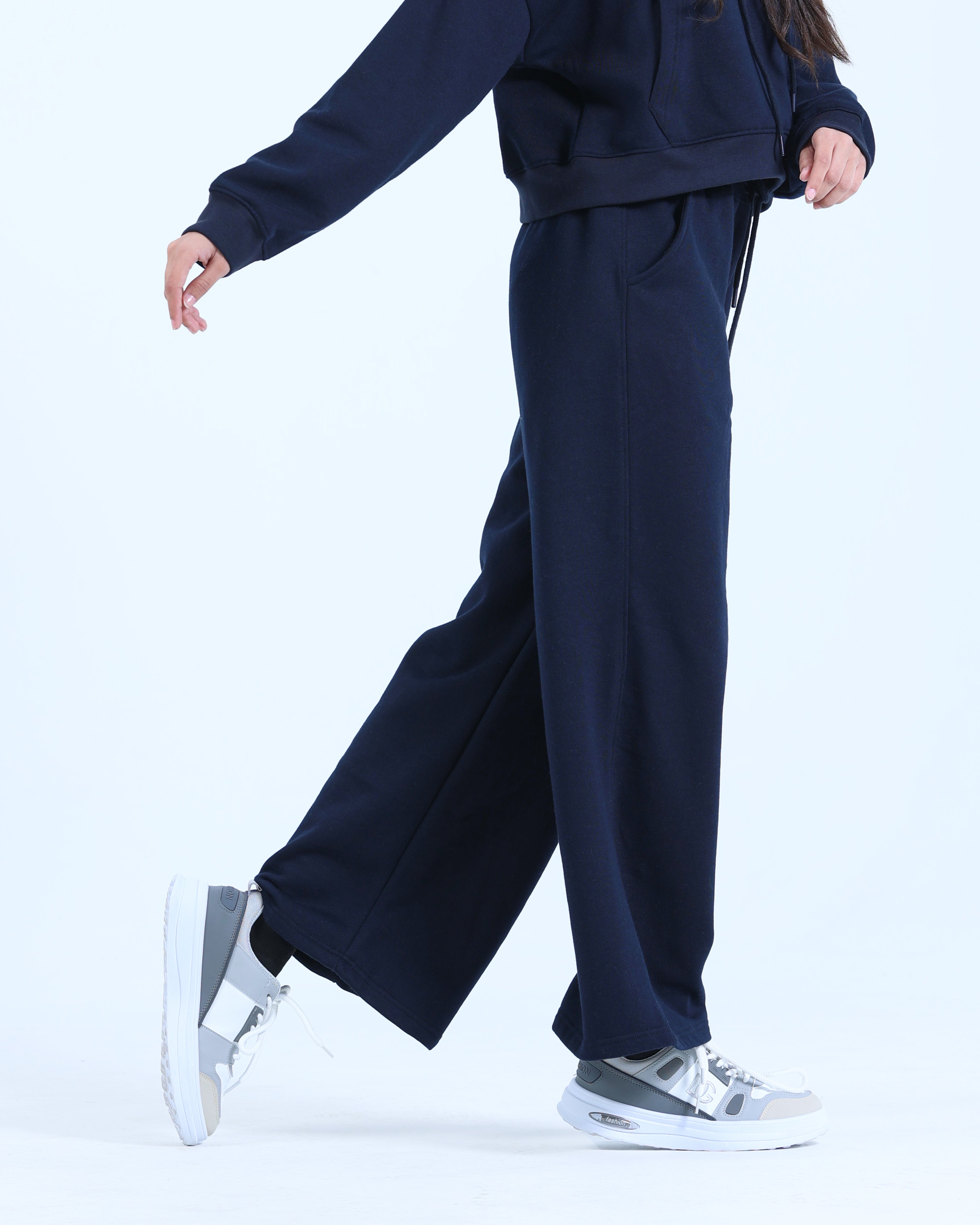 WIDE LEGTROUSER IN MIDNIGHT BLUE