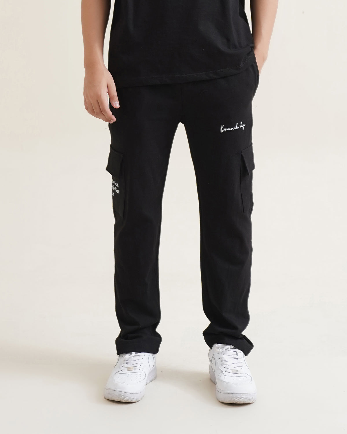 TEXTURED RELAXED FIT TROUSER