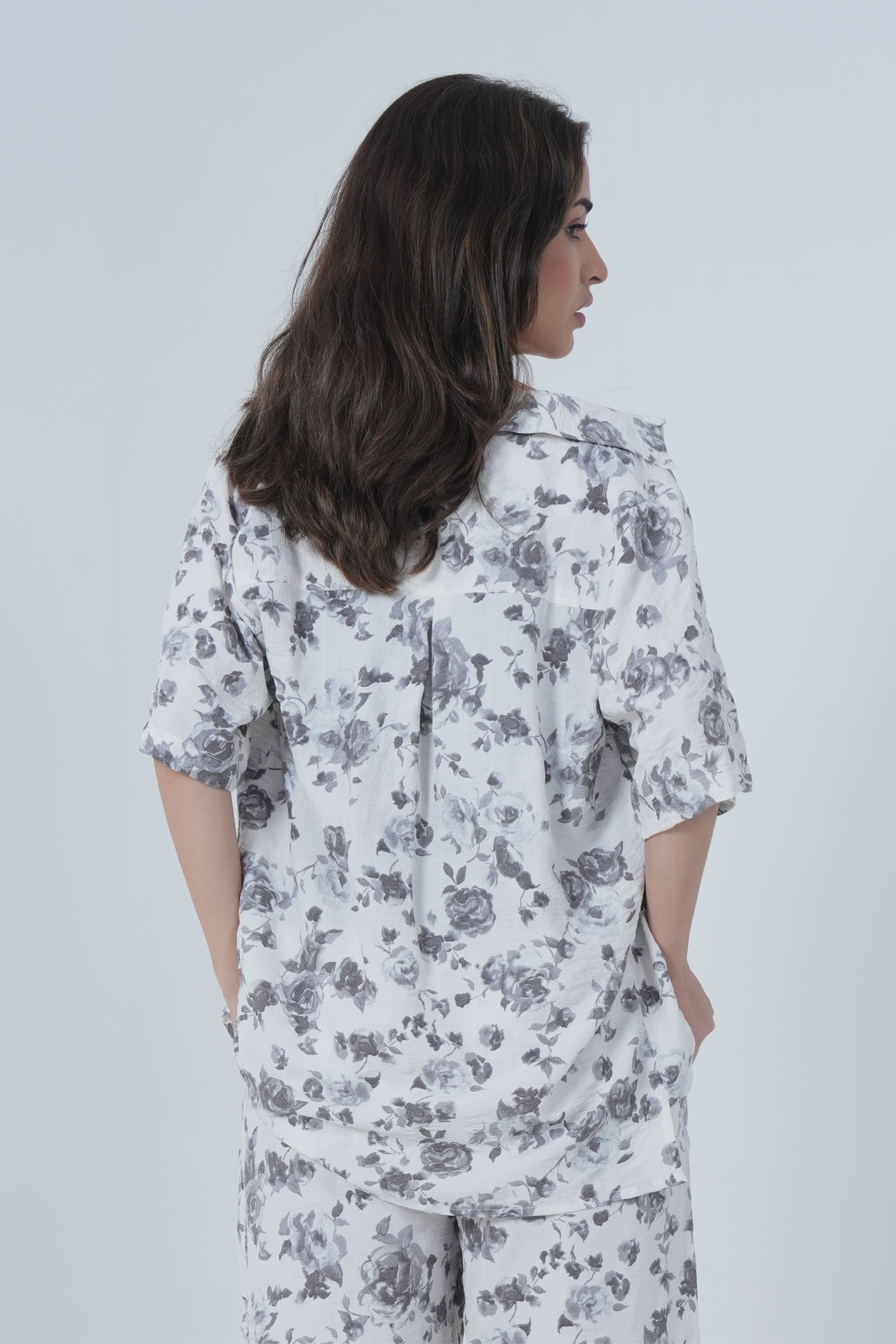 Charcoal Rose Set - Front View