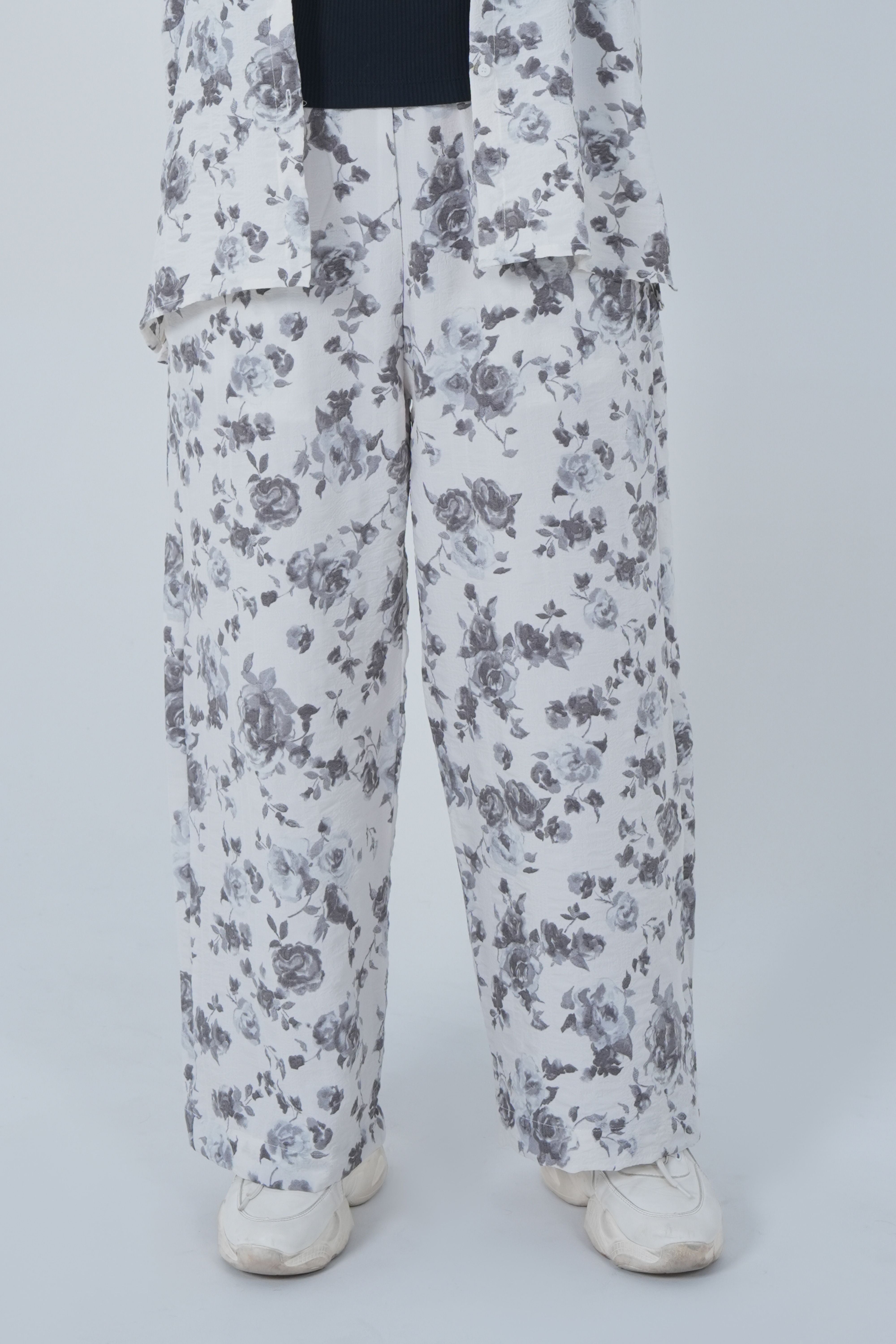 Charcoal Rose Set - Side View